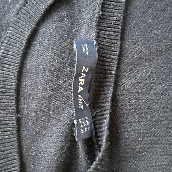 Zara Women's Black Sweater with Simulated pearls - Picture 4 of 4